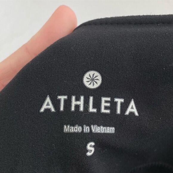 Athleta Powervita Mantra Capri Mesh Black S - Picture 6 of 6